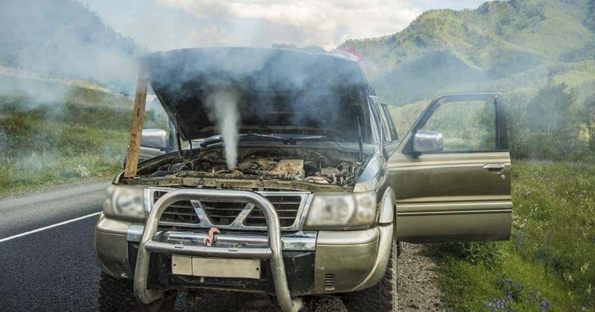 چرا موتور خودرو در تابستان داغ می‌کند و چگونه از آن جلوگیری کنیم