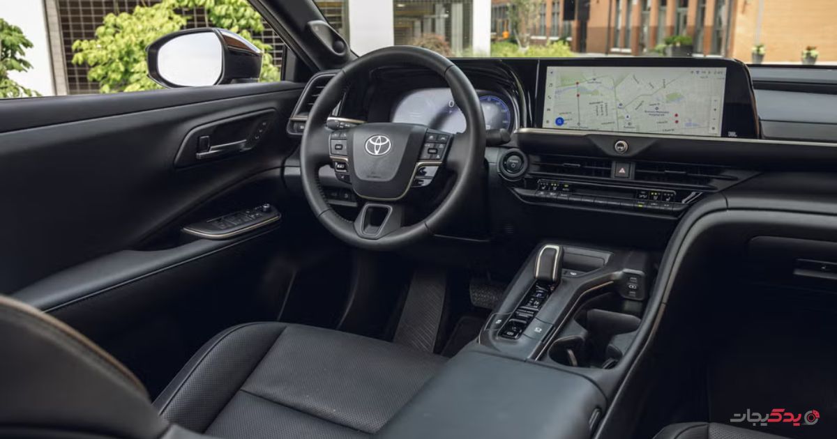 امکانات تویوتا کروان 2026