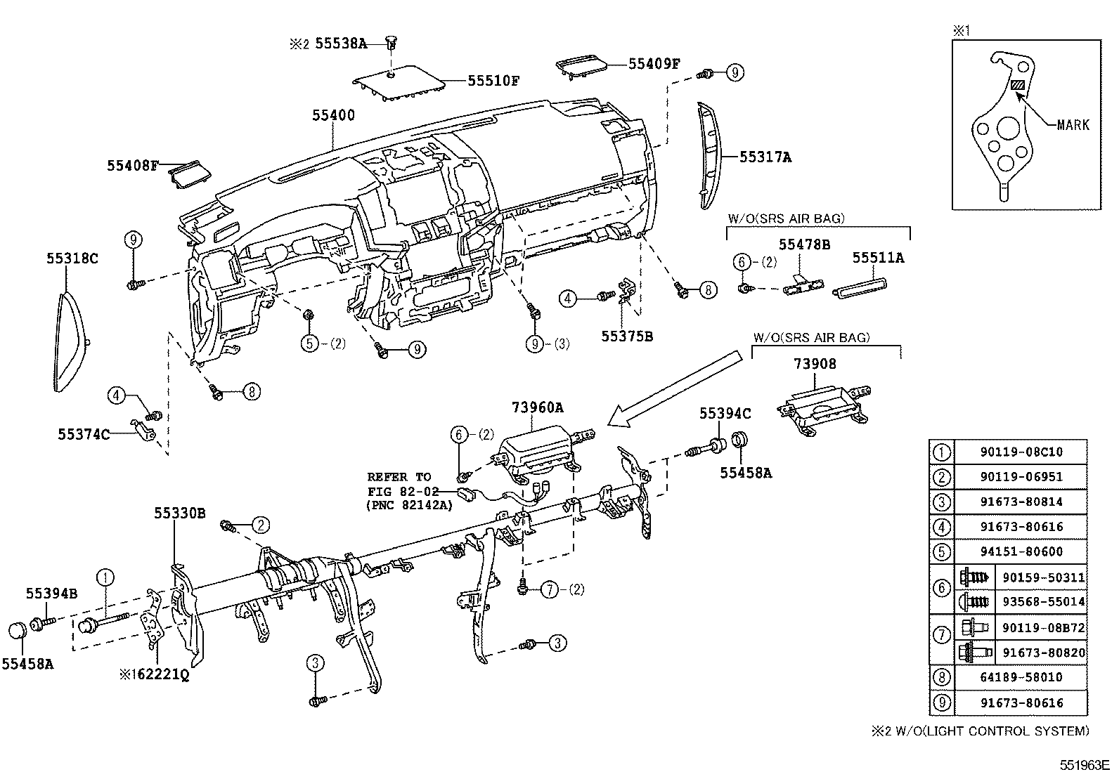 INSTRUMENT PANEL & GLOVE COMPARTMENT 1